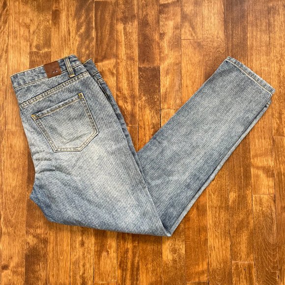 Life in Progress - High Waisted Distressed Jeans - Picture 7 of 9